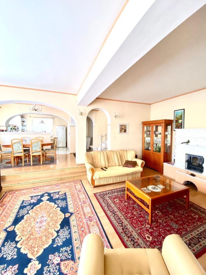 Leisure House Hunedoara Villa Uroi Bagian luar foto