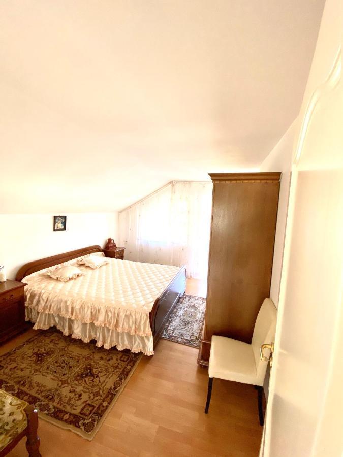 Leisure House Hunedoara Villa Uroi Bagian luar foto