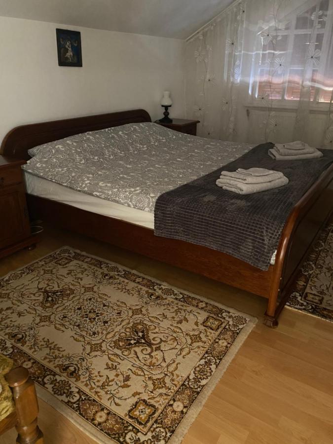 Leisure House Hunedoara Villa Uroi Bagian luar foto